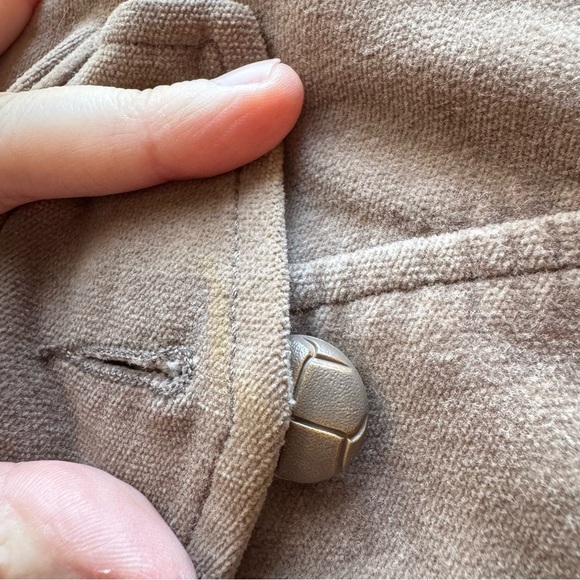 Vintage Women's Tan Velvet Jacket with Bow Details and Ruffle Back. - Picture 9 of 12